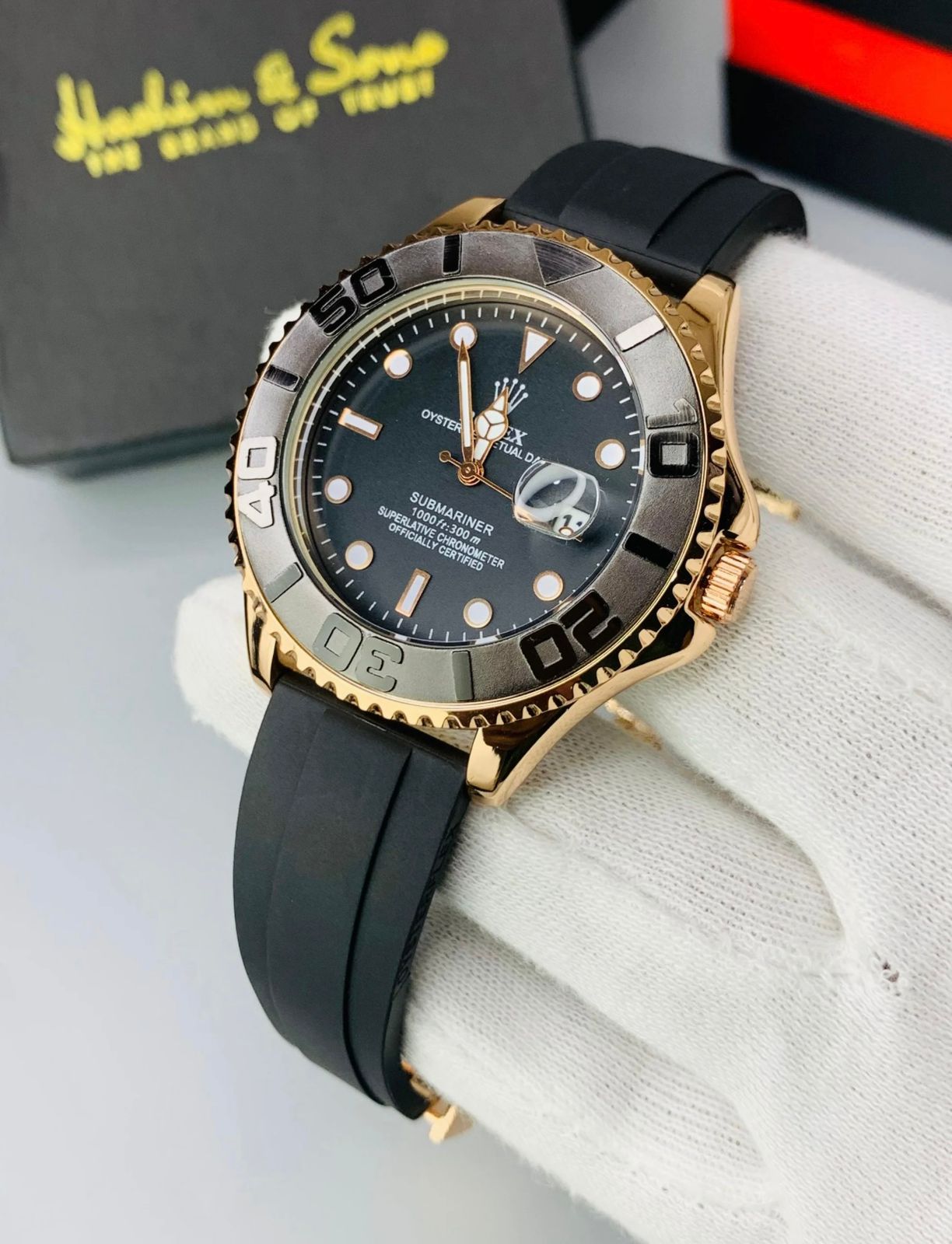ROLEX OYSTER PERPETUAL DATE MODEL GMT-Master II
