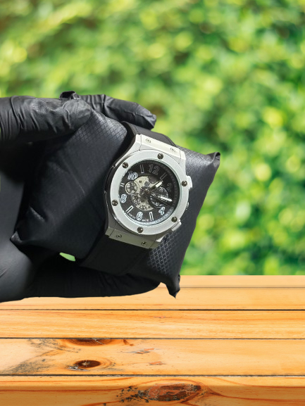 HUBLOT 6581 STAINLESS STEEL (WATER RESISTANT